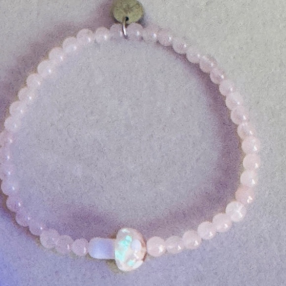 Gemstone Mushroom Stretch Bracelet - Picture 1 of 8